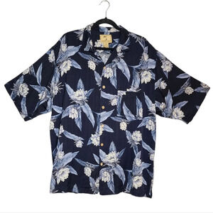 Jamaica Jaxx SILK Hawaiian short sleeve button down shirt.